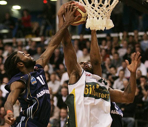 一举击退北 一举击退北